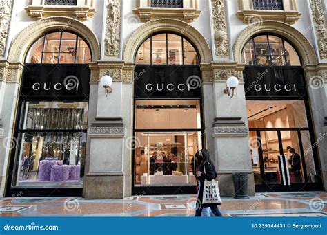 gucci galleria mall